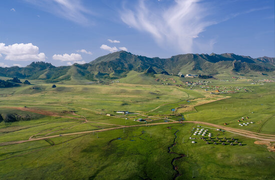 蒙古国草原牧场高山国家公园