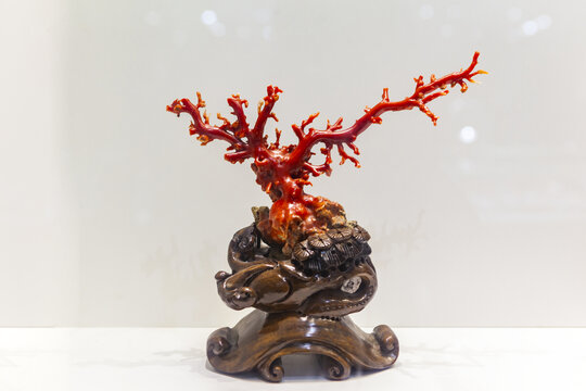 红珊瑚玉雕摆件