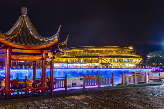 福建永定土楼夜景