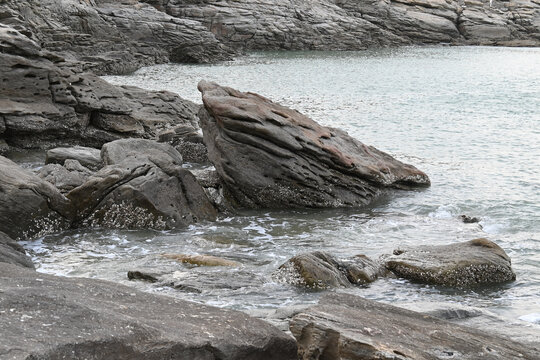 海岸海水礁石