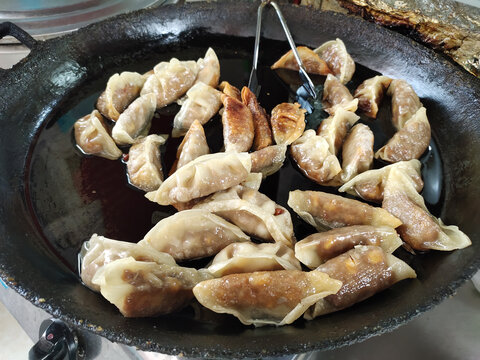 煎饺