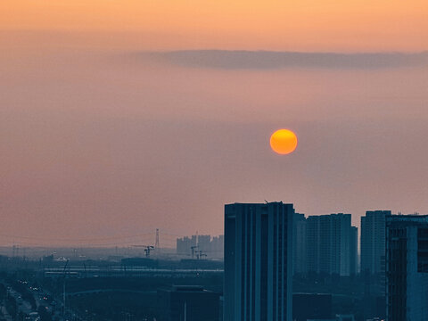 城市日落