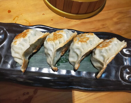 煎饺