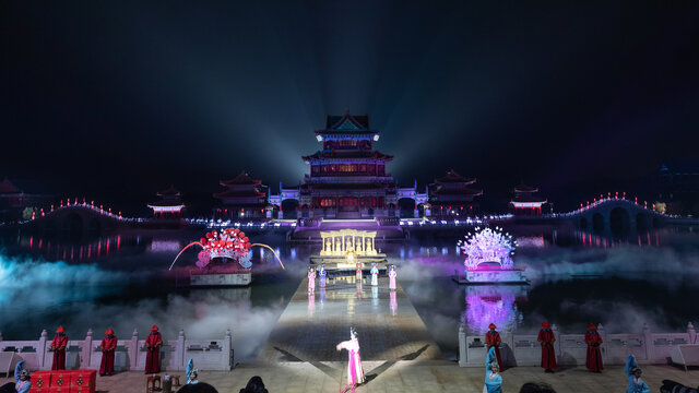 横店火烧圆明园大型实景演出