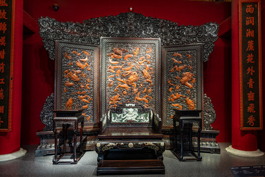 北京故宫大殿内景中式家具