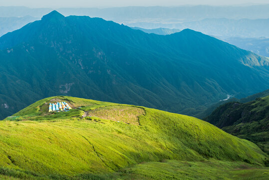 武功山高山之巅