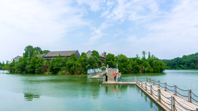 印山湖水景拱桥