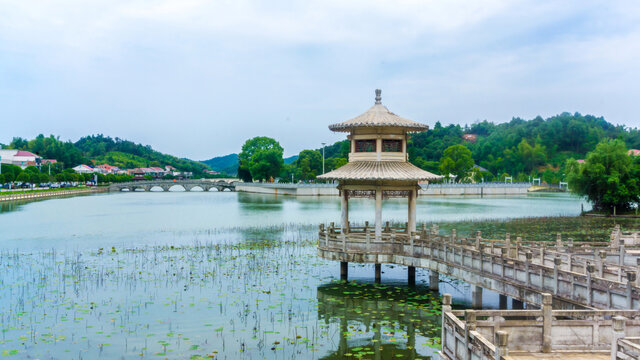 印山湖水景