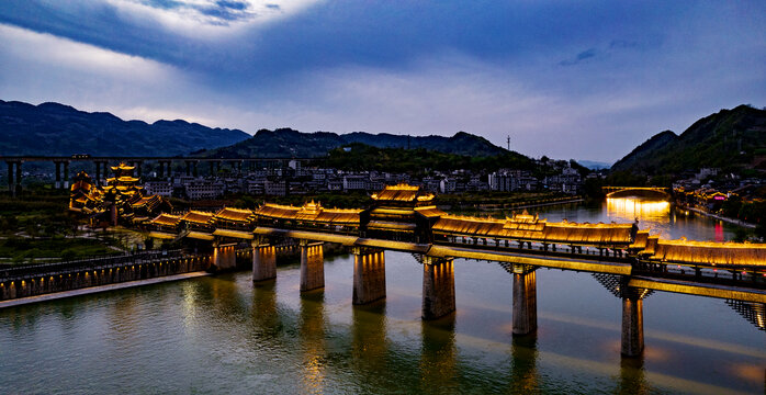 黔江濯水古镇夜景