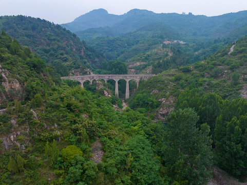 济南柳埠西山群英渡槽