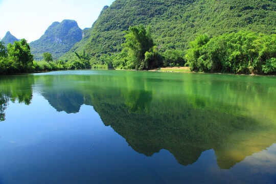 阳朔遇龙河