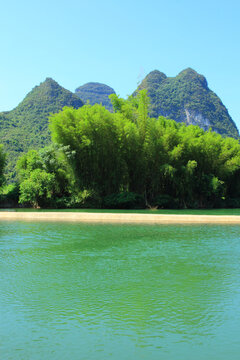 阳朔遇龙河