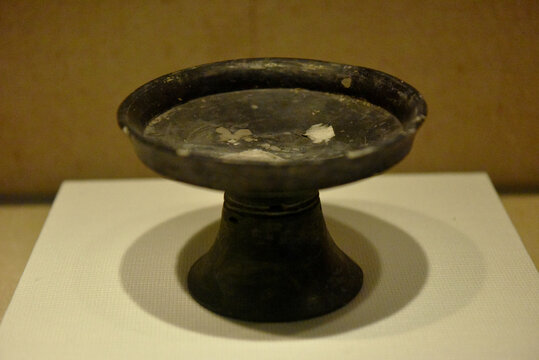 良渚文化出土陶器