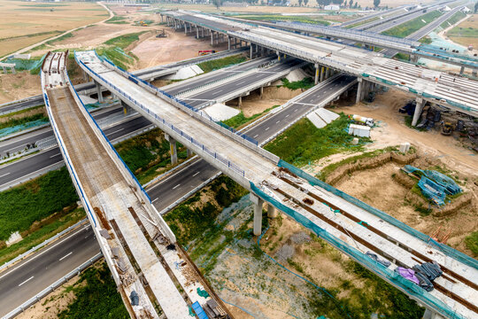 安罗高速跨濮卫高速枢纽施工