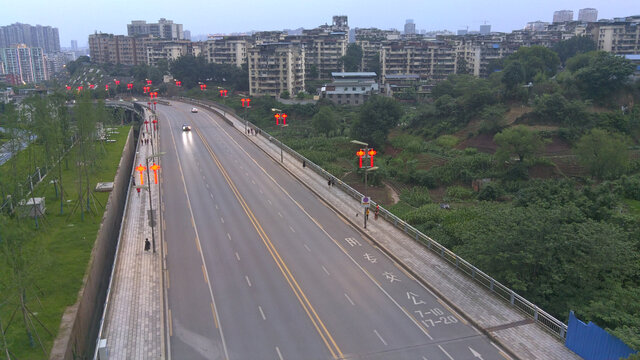 鸟瞰大桥
