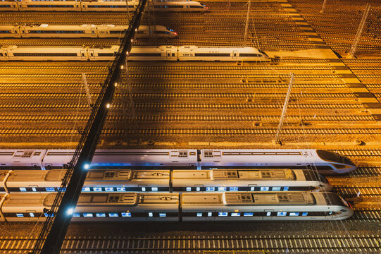 俯拍动车运用所高铁列车夜景