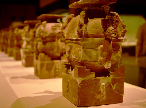 河北博物院战国时期陶器