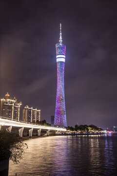 广州小蛮腰电视塔夜景