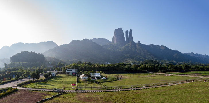 浙江省衢州江郎山跑马场风光