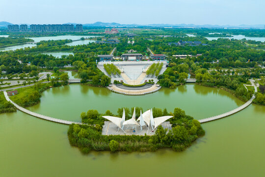 航拍潘安湖全景