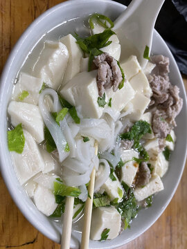 潮汕豆腐粿条汤