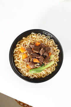 红烧牛肉面