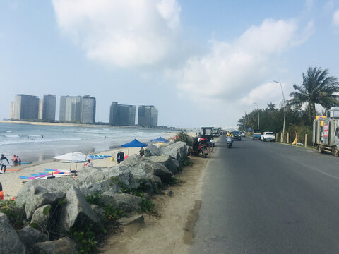 海滨浴场海景路