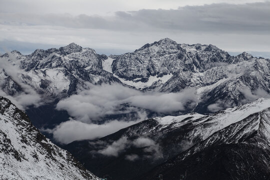 巴郎山