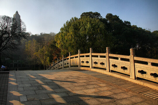 虎丘公园石桥