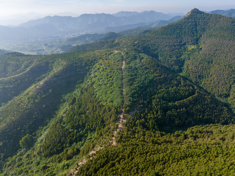 济南白云山越野路