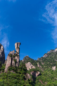 三清山景点巨蟒出山远景