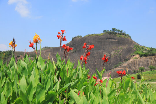 蓝天青山绿水