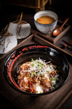 铁板牛肉定食