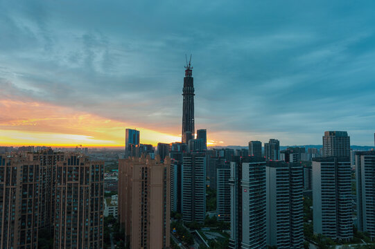 成都锦江468全景朝霞日出