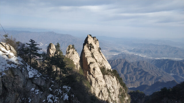 老君山山峰