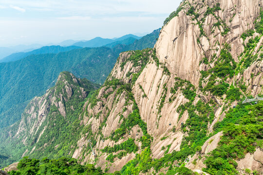 黄山奇峰