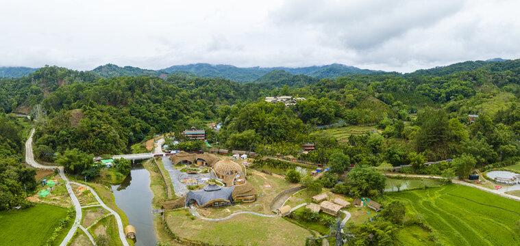 海南五指山毛纳村