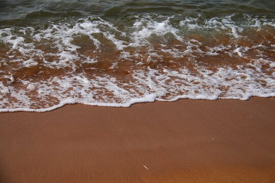 海浪浪花海滩