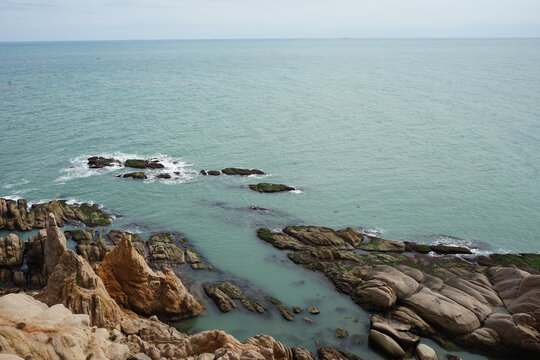 山东大海海岸岩石