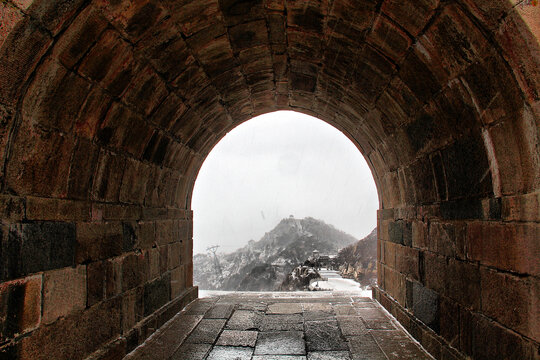 泰山西神门大雪