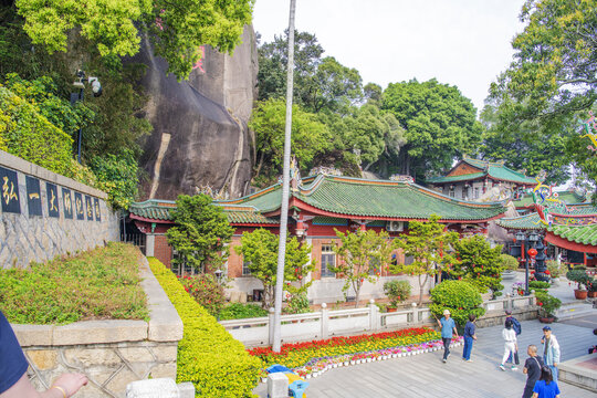 日光岩寺建筑群与石刻峭壁