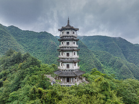 雁鸣塔