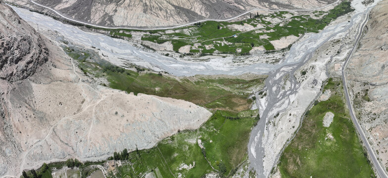 新疆喀什奥依塔克峡谷