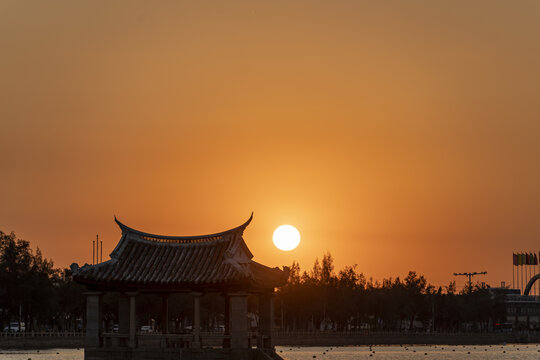 集美学村夕阳