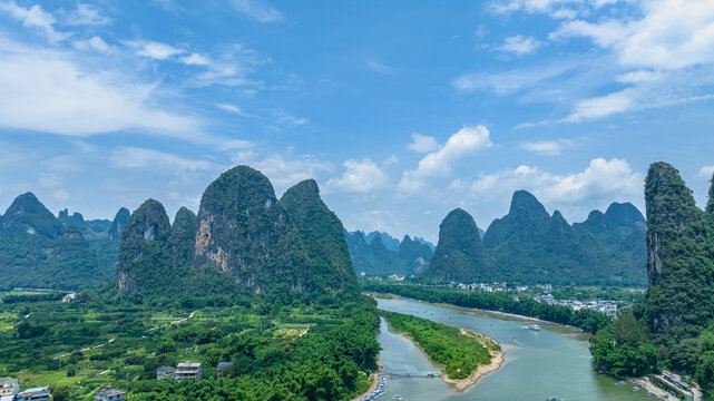 桂林山水甲天下