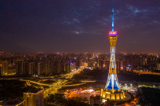 航拍郑州中原福塔夜景地标灯光