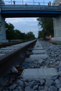 铁轨和桥