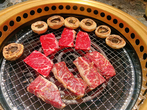 日式烤肉牛肉肉肠