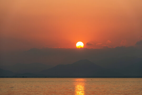 山海日出