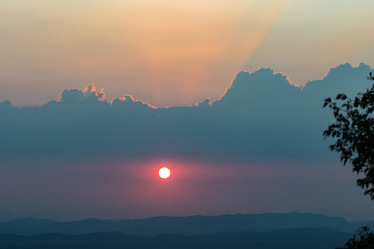 夕阳晚霞